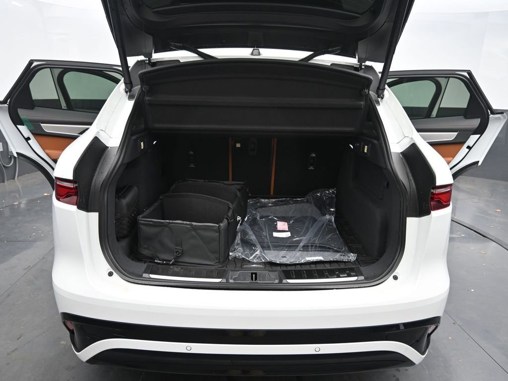 New 2026 Jaguar F-PACE R-Dynamic S image 14