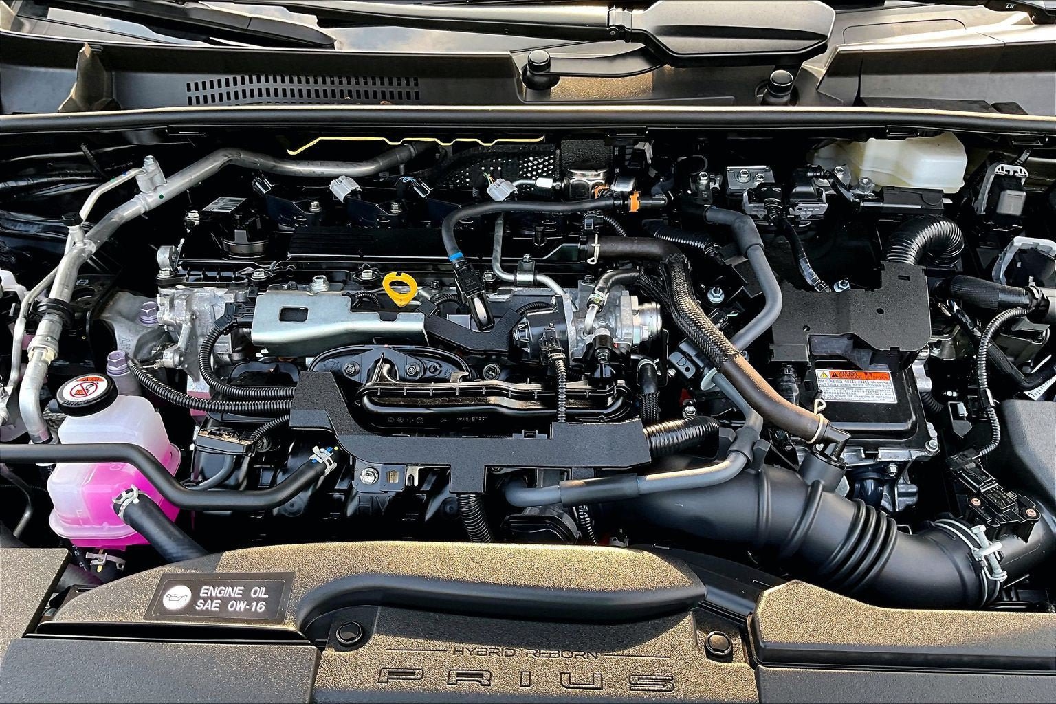 Used 2025 Toyota Prius AWD image 10