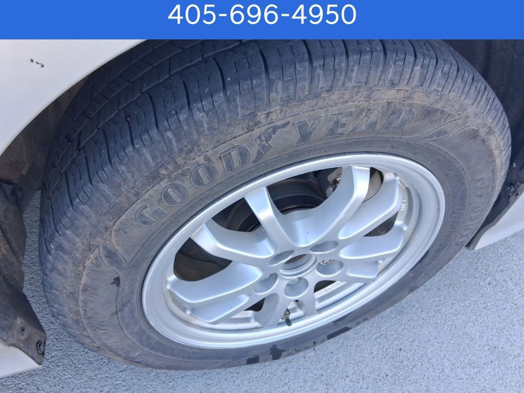 Used 2016 Toyota Prius Two image 26