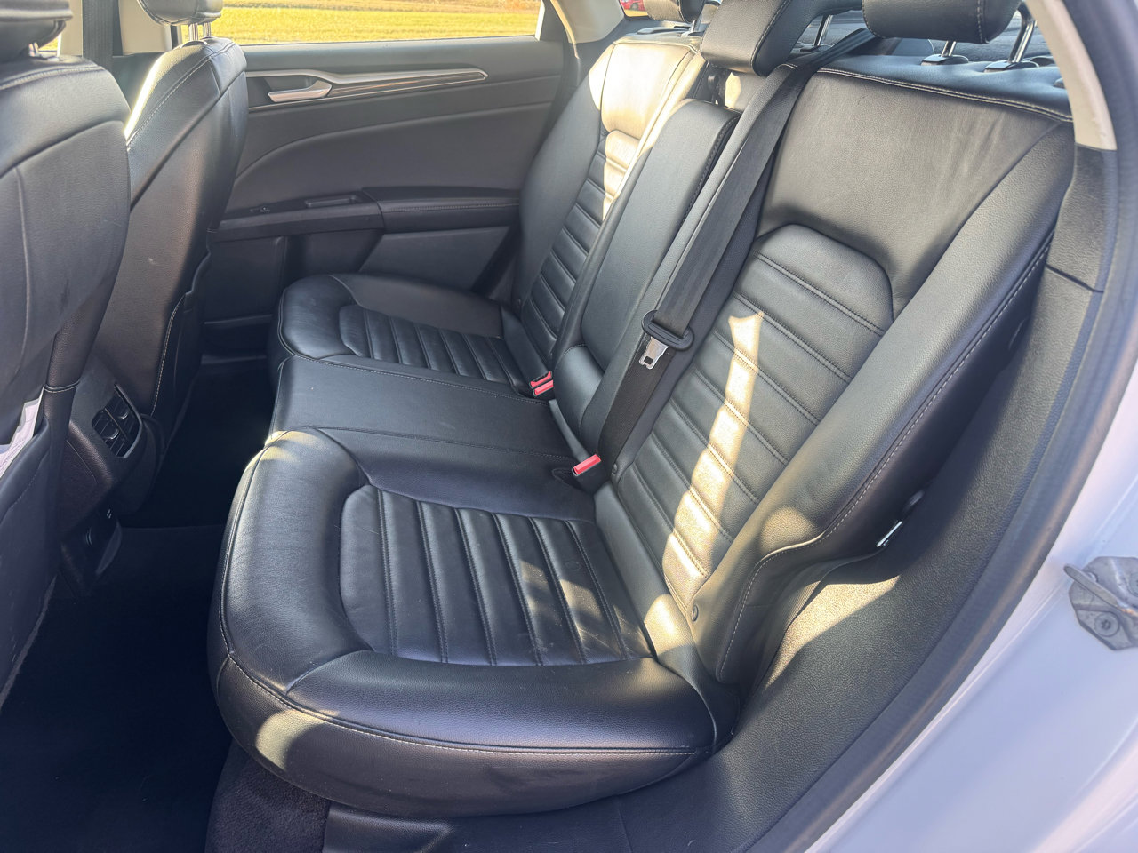 Used 2017 Ford Fusion Energi SE image 29