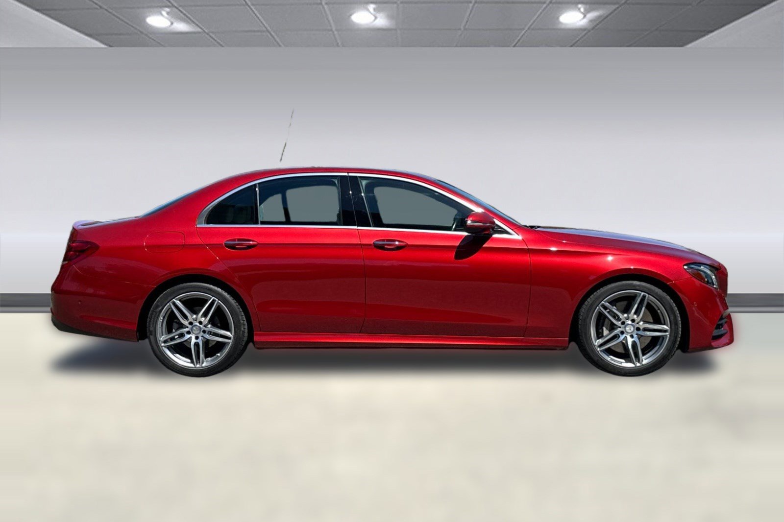 Used 2017 Mercedes-Benz E 300 image 7