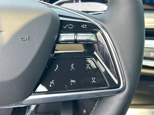 New 2026 Cadillac Lyriq Sport AWD/4WD image 6