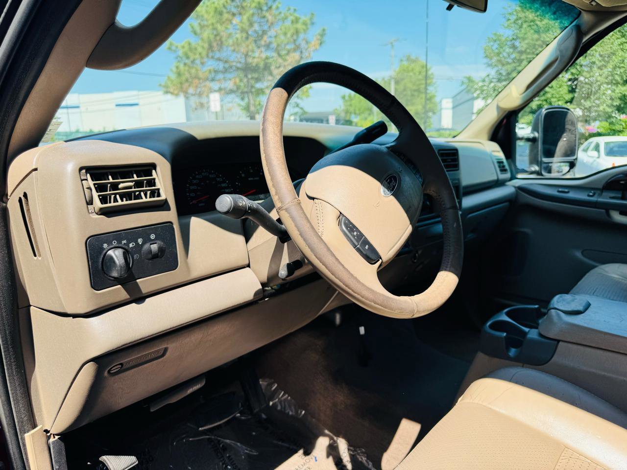Used 2003 Ford F250 Lariat AWD/4WD image 14