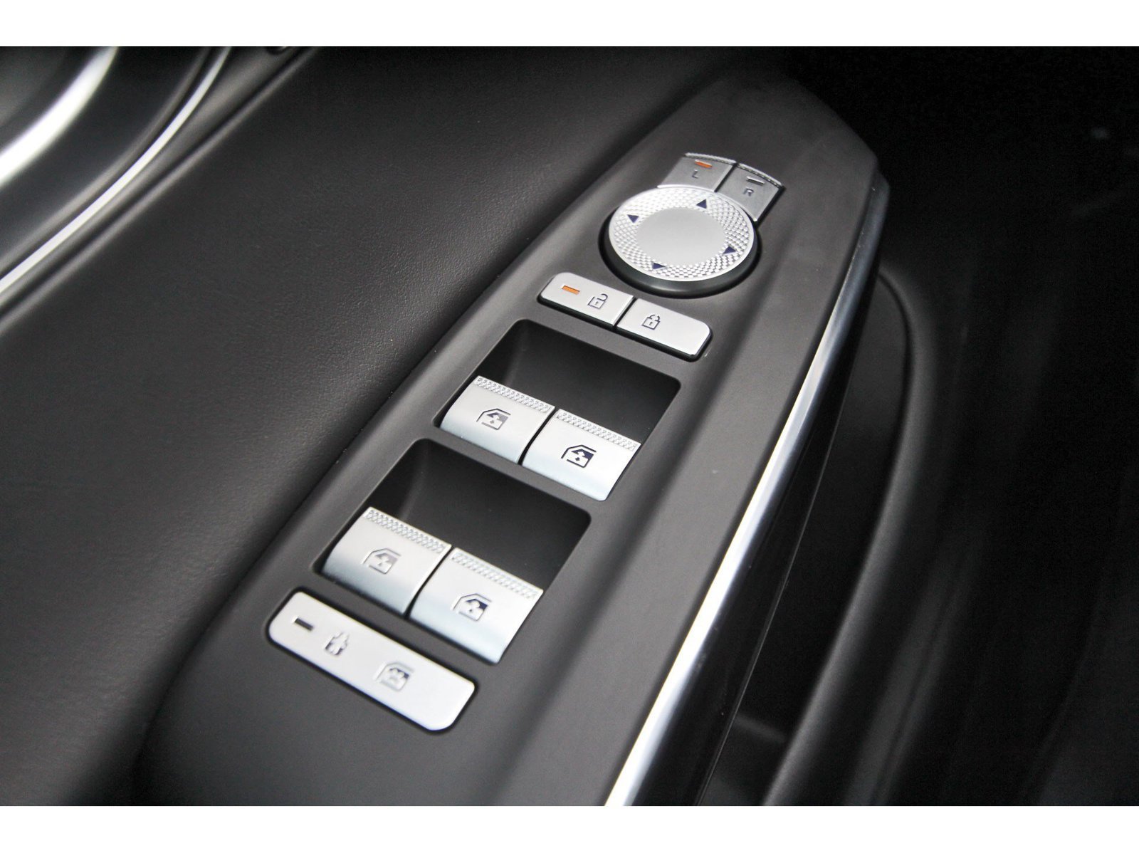 Used 2026 Genesis GV70 2.5T AWD/4WD image 22