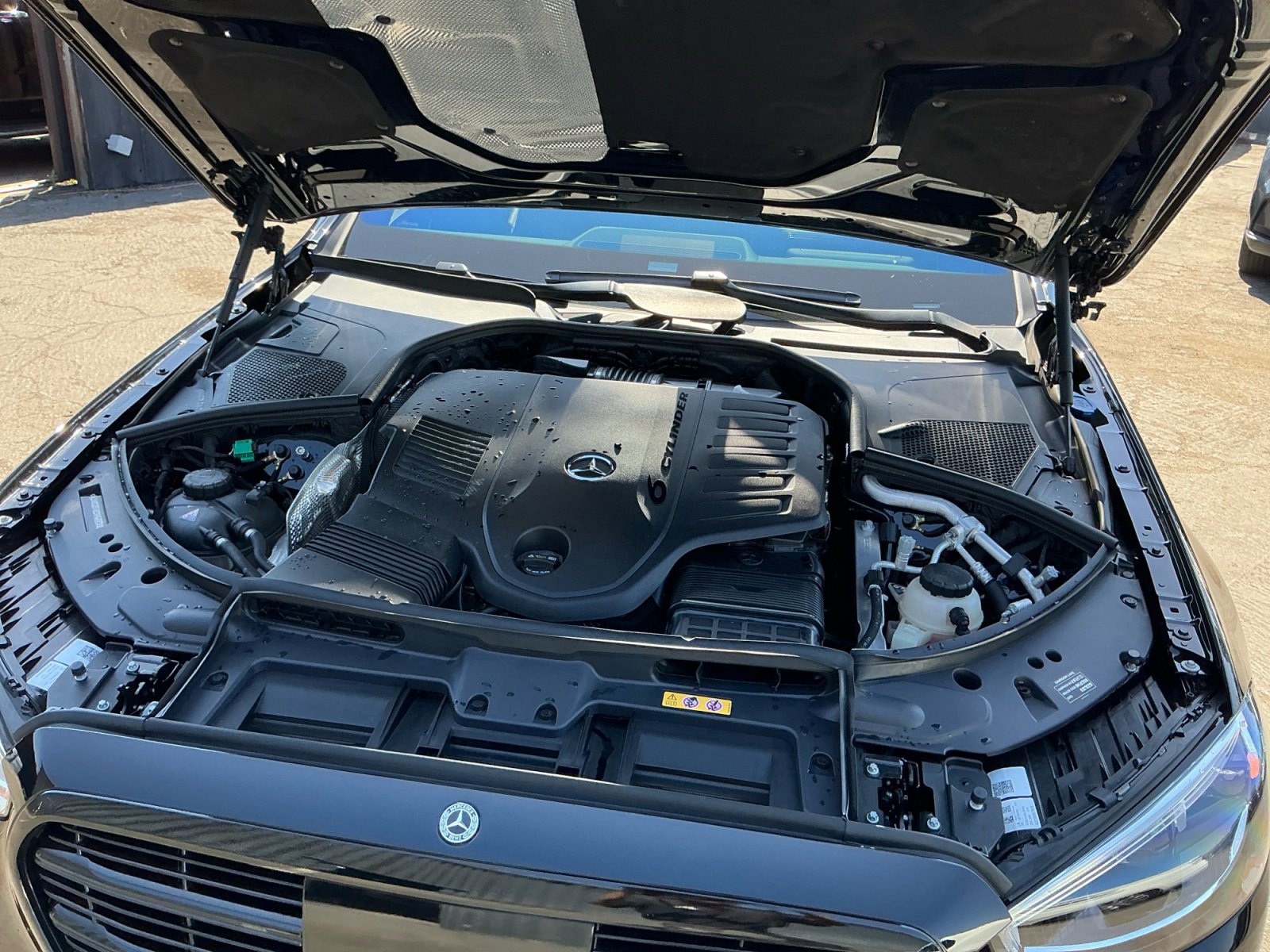 Used 2024 Mercedes-Benz S 580e 4MATIC Sedan image 23