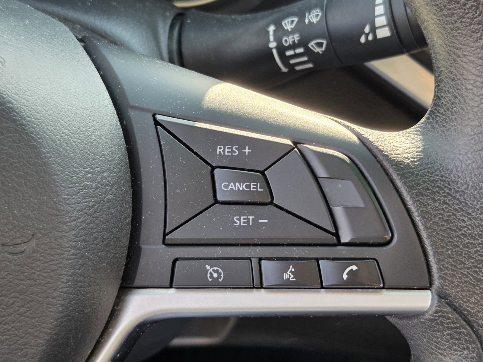 Used 2024 Nissan Altima 2.5 SV image 23