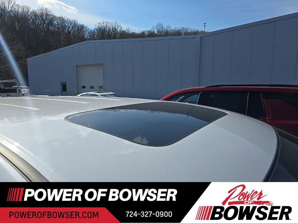 Used 2025 Honda Odyssey Touring image 11