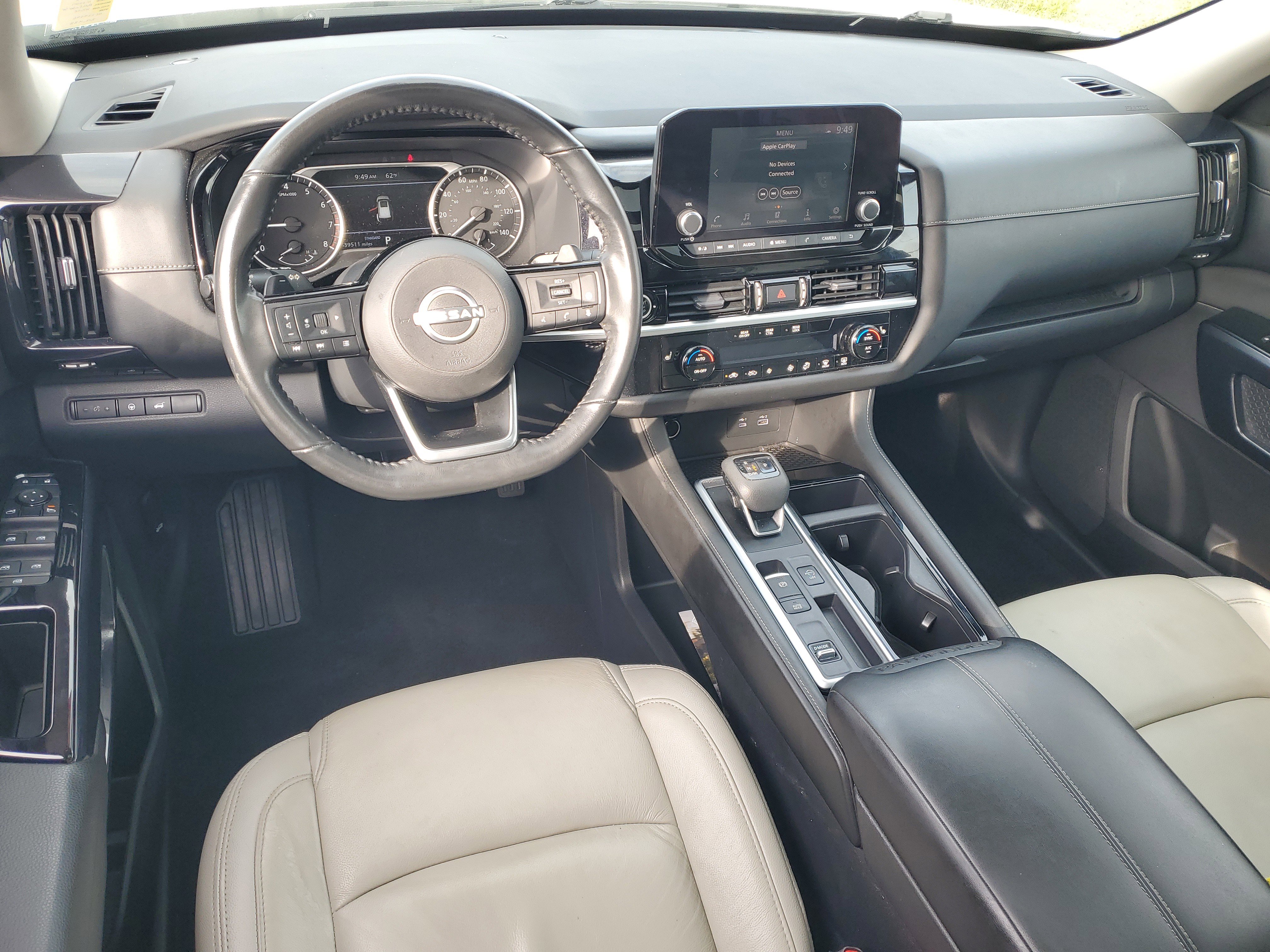 Certified 2022 Nissan Pathfinder SV w/ SV Premium Package image 17