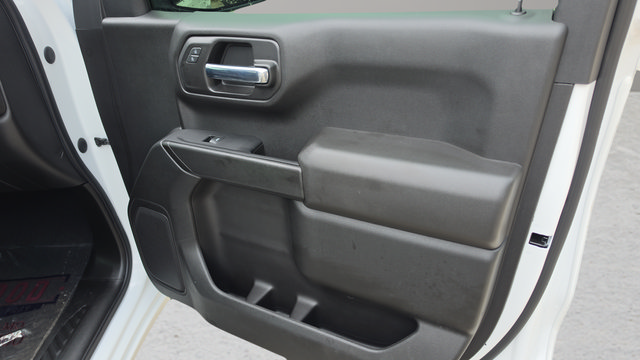Used 2022 Chevrolet Silverado 1500 Custom w/ Safety Confidence Package AWD/4WD image 24