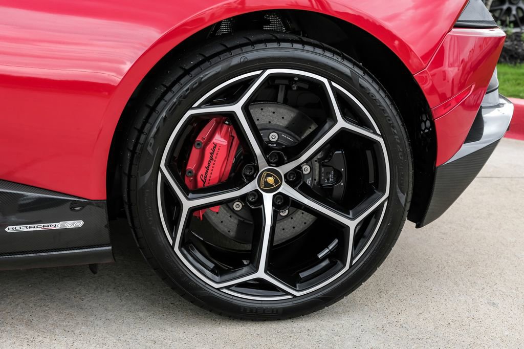 Used 2023 Lamborghini Huracan EVO image 53