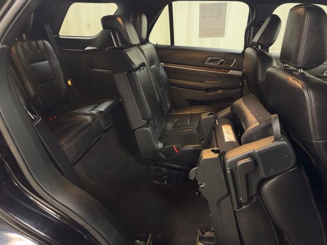 Used 2019 Ford Explorer Limited w/ Class III Trailer Tow Package AWD/4WD image 46