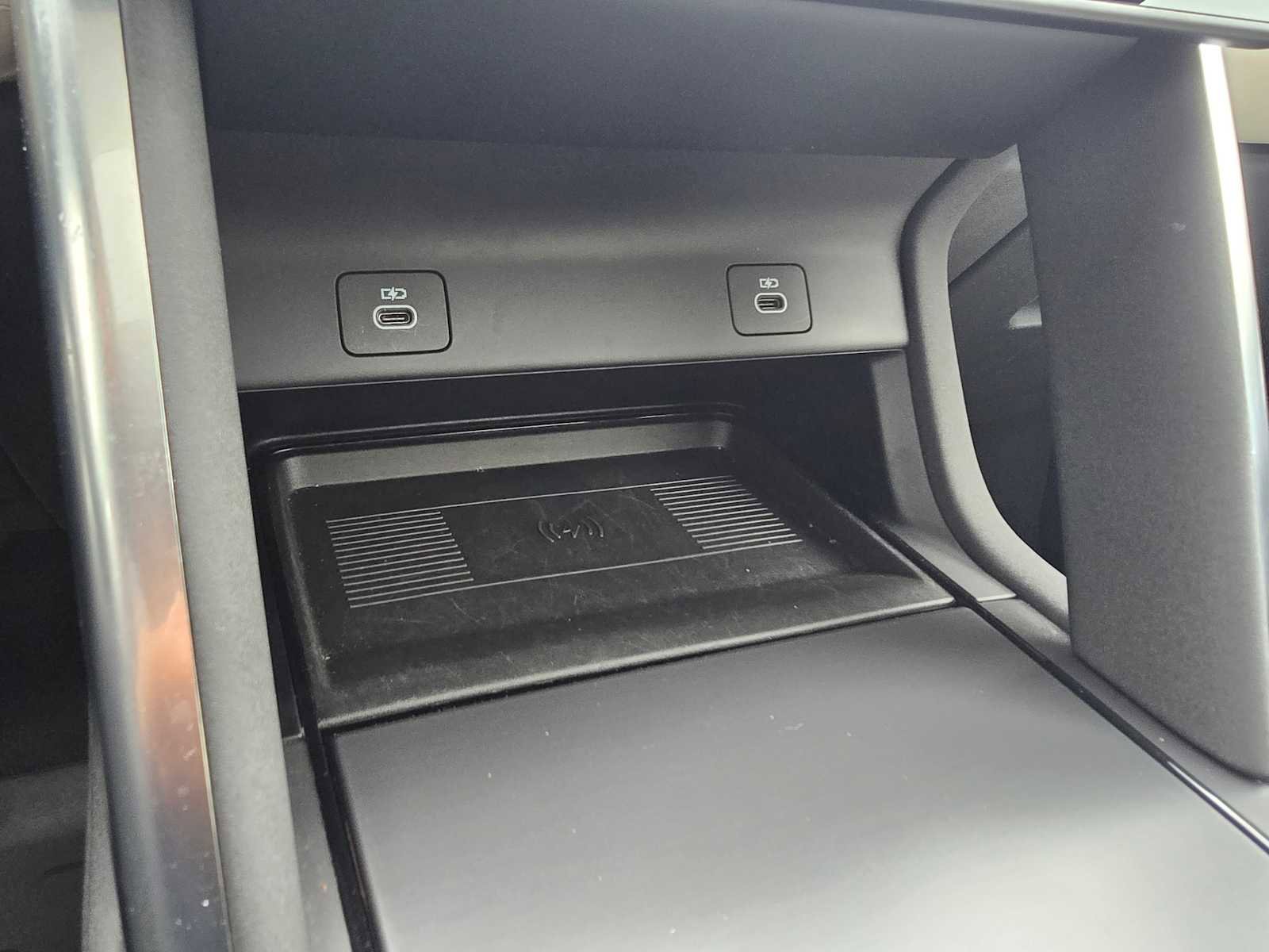 Used 2025 Land Rover Discovery Sport S image 31