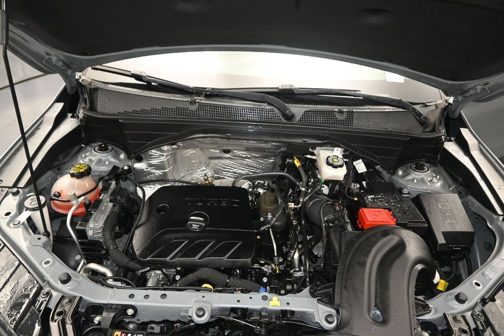 Used 2023 Chevrolet TrailBlazer LT FWD image 16