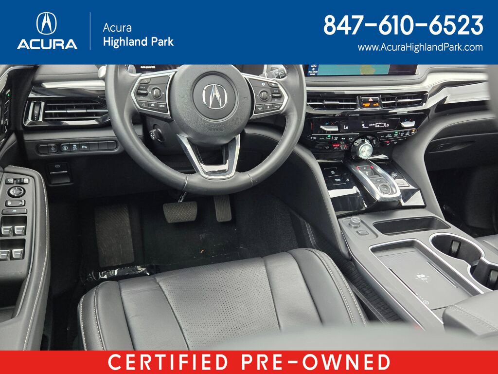 Used 2026 Acura MDX w/ Technology Package AWD/4WD image 2