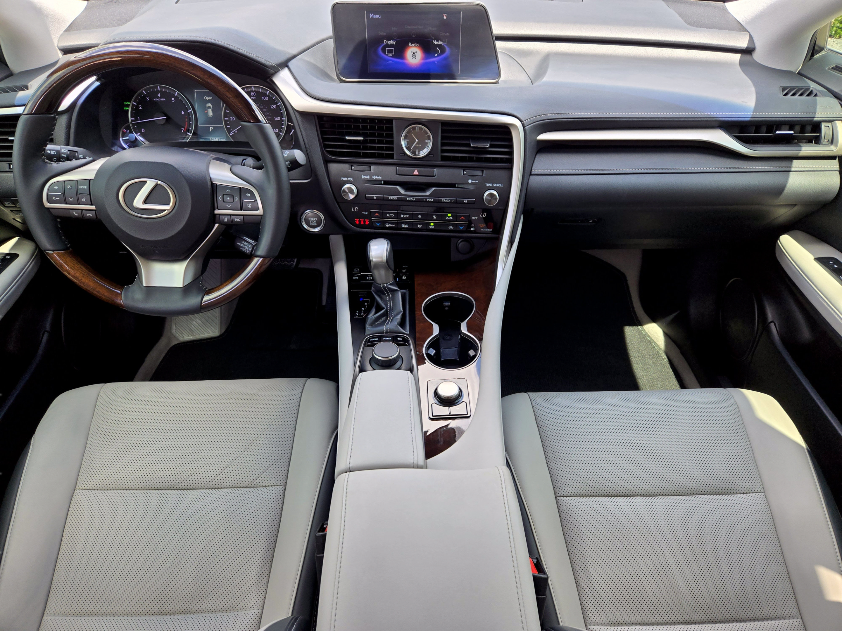 Used 2018 Lexus RX 350 FWD w/ Premium Package image 29