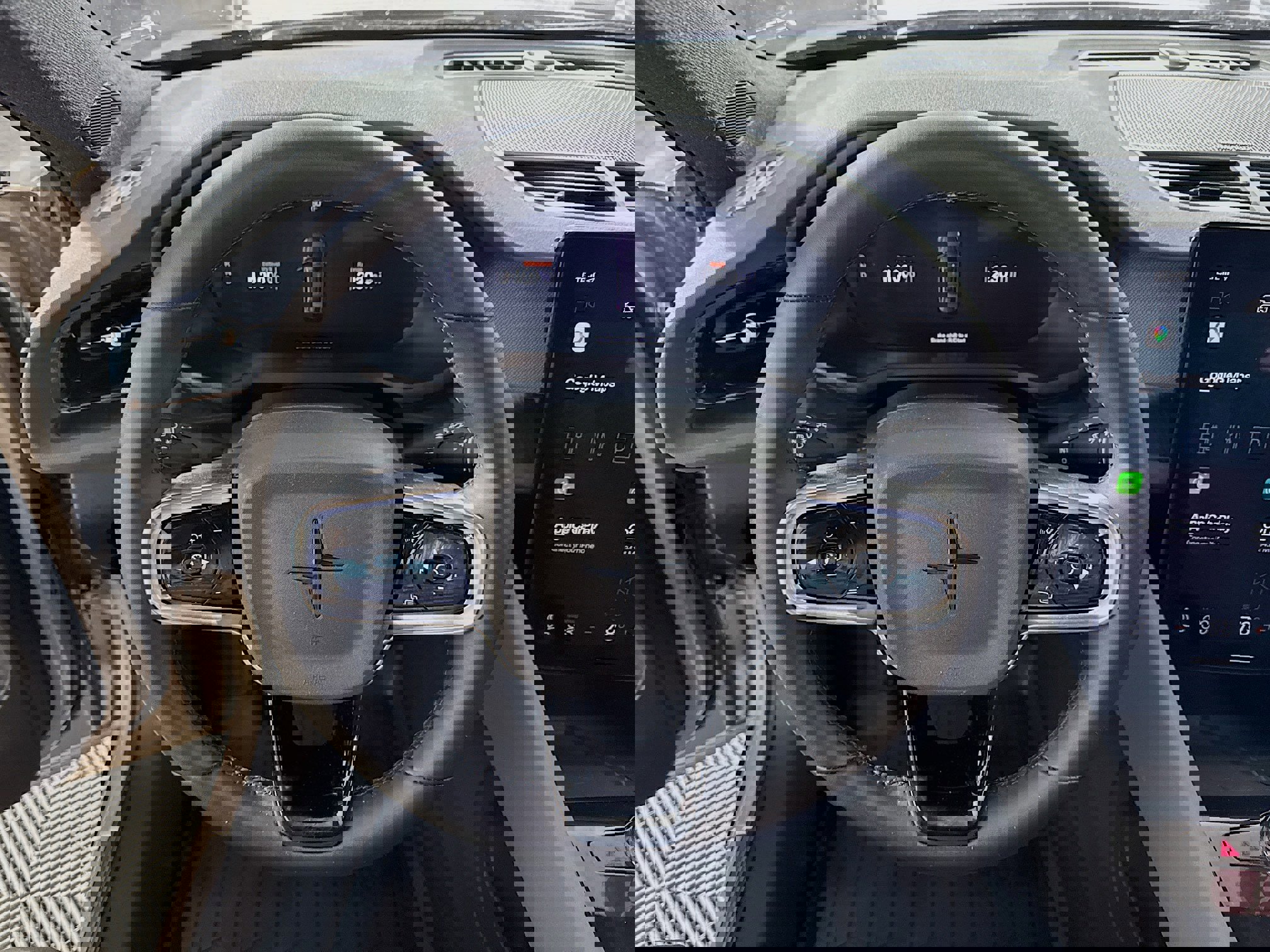 Used 2023 Polestar Polestar 2 w/ Pilot Pack image 15