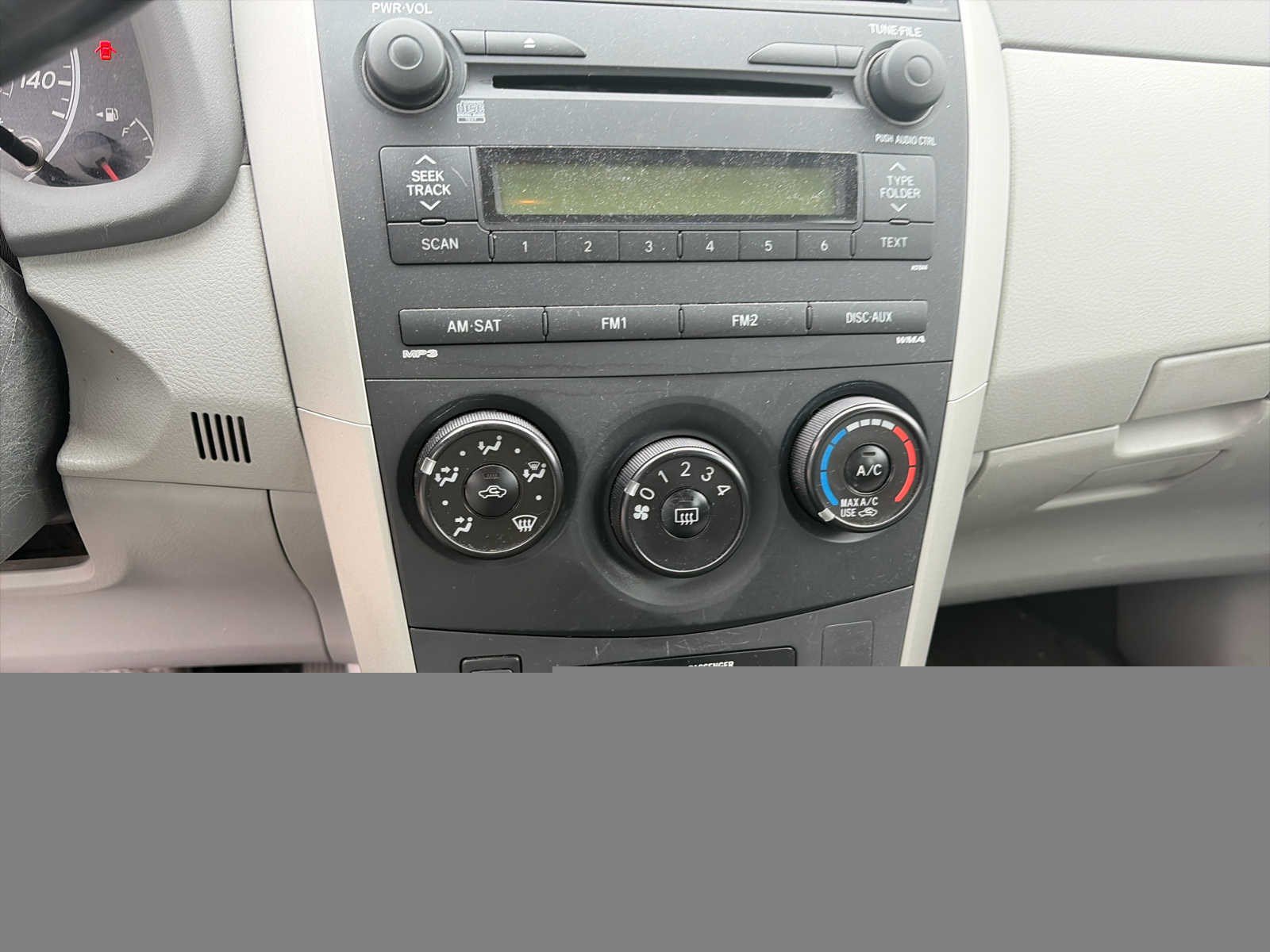 Used 2009 Toyota Corolla LE w/ All Weather Guard Pkg FWD image 8