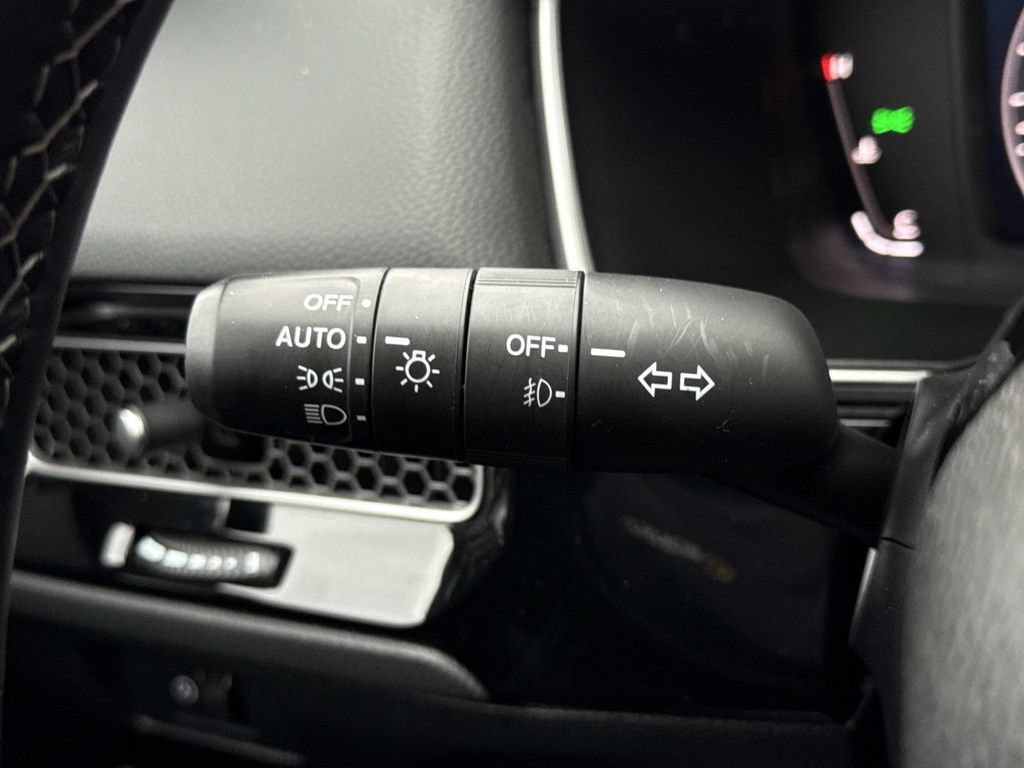 Used 2024 Honda Civic Touring image 12