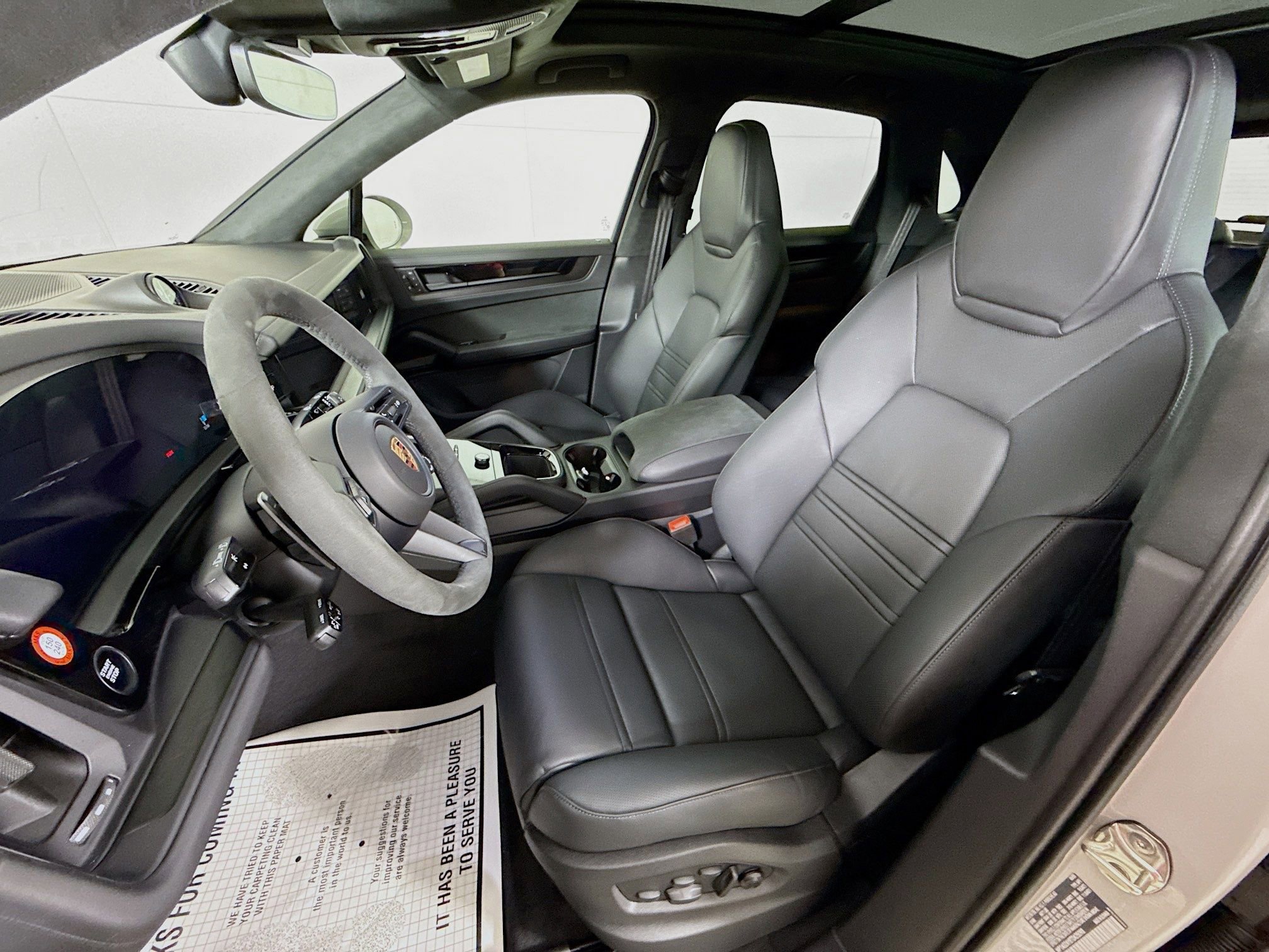 Certified 2026 Porsche Cayenne GTS image 5