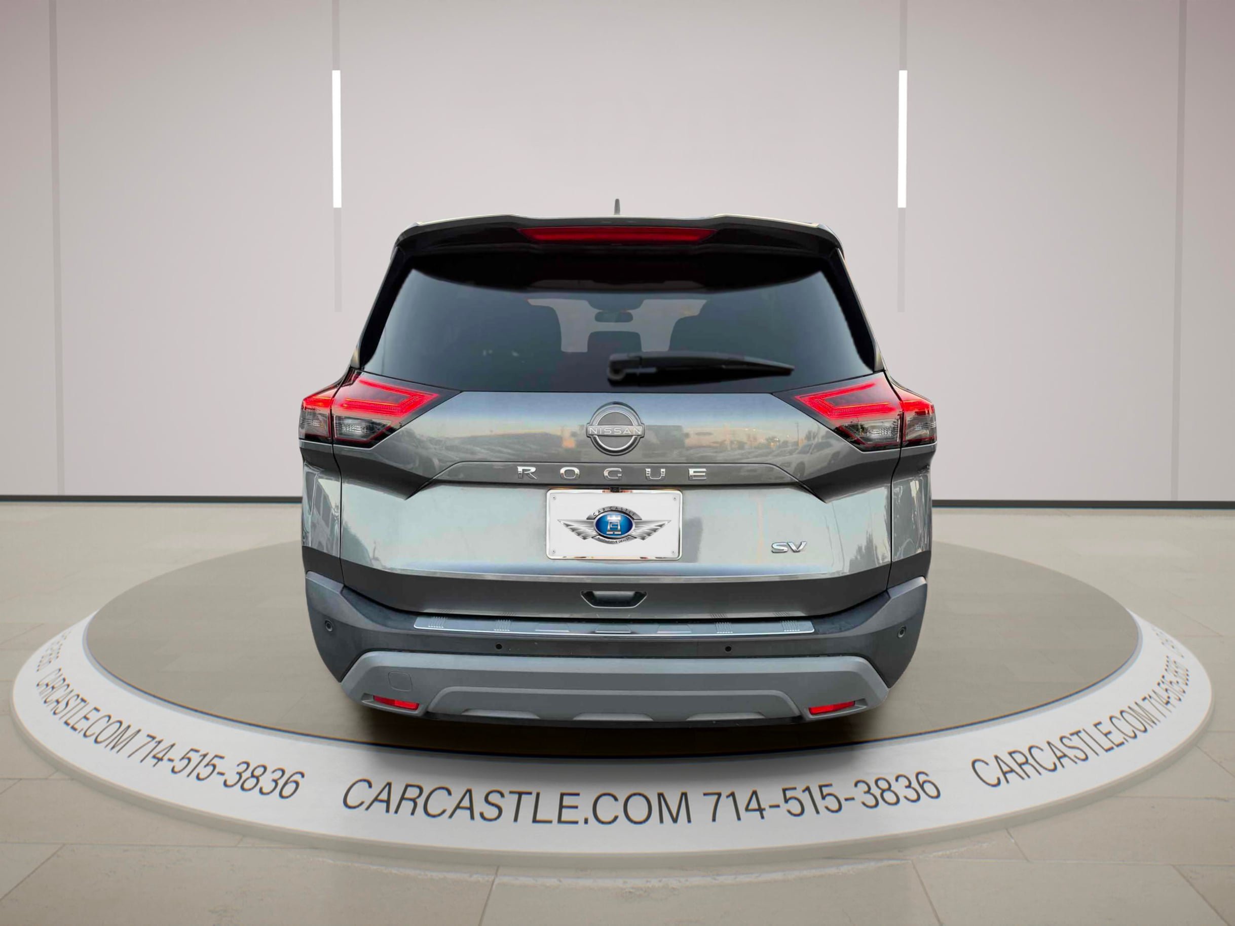 Used 2023 Nissan Rogue SV FWD image 4