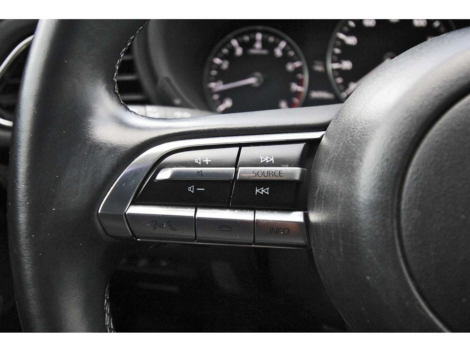 Used 2022 MAZDA CX-30 AWD 2.5 S w/ Premium Package image 14