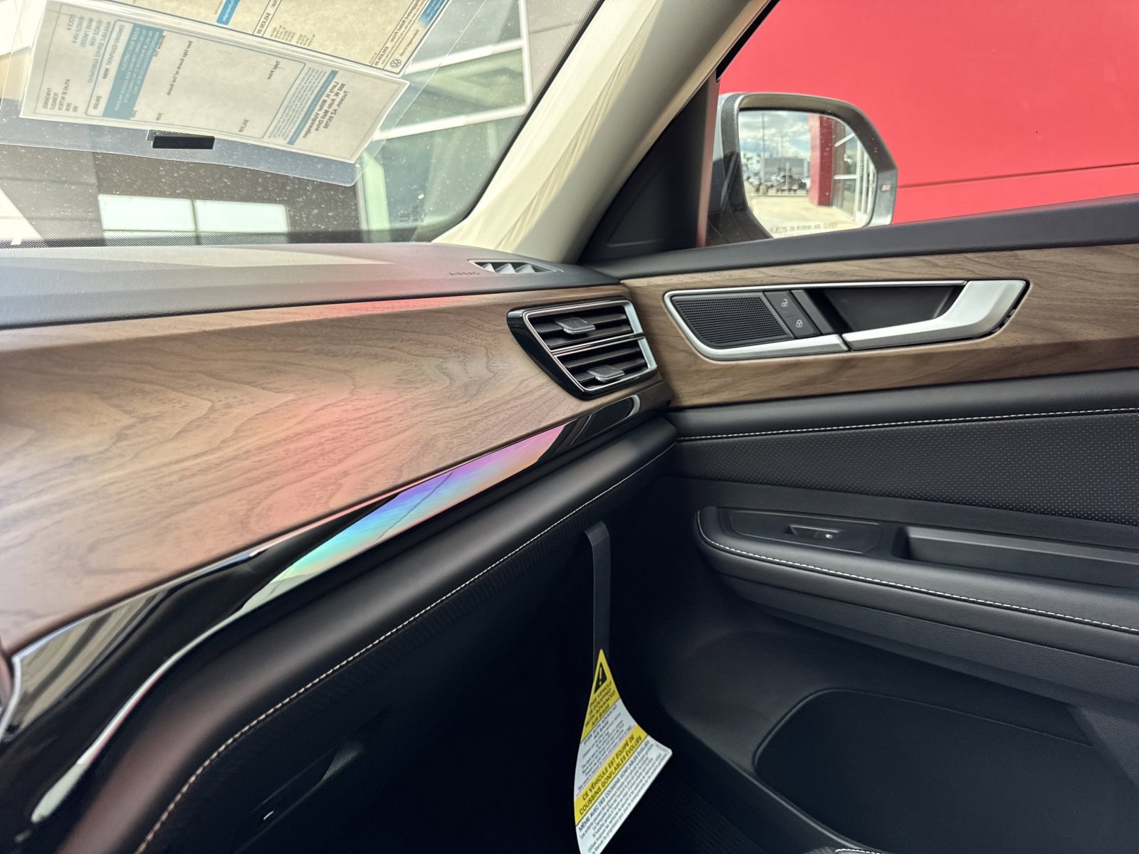 New 2026 Volkswagen Atlas SE image 24