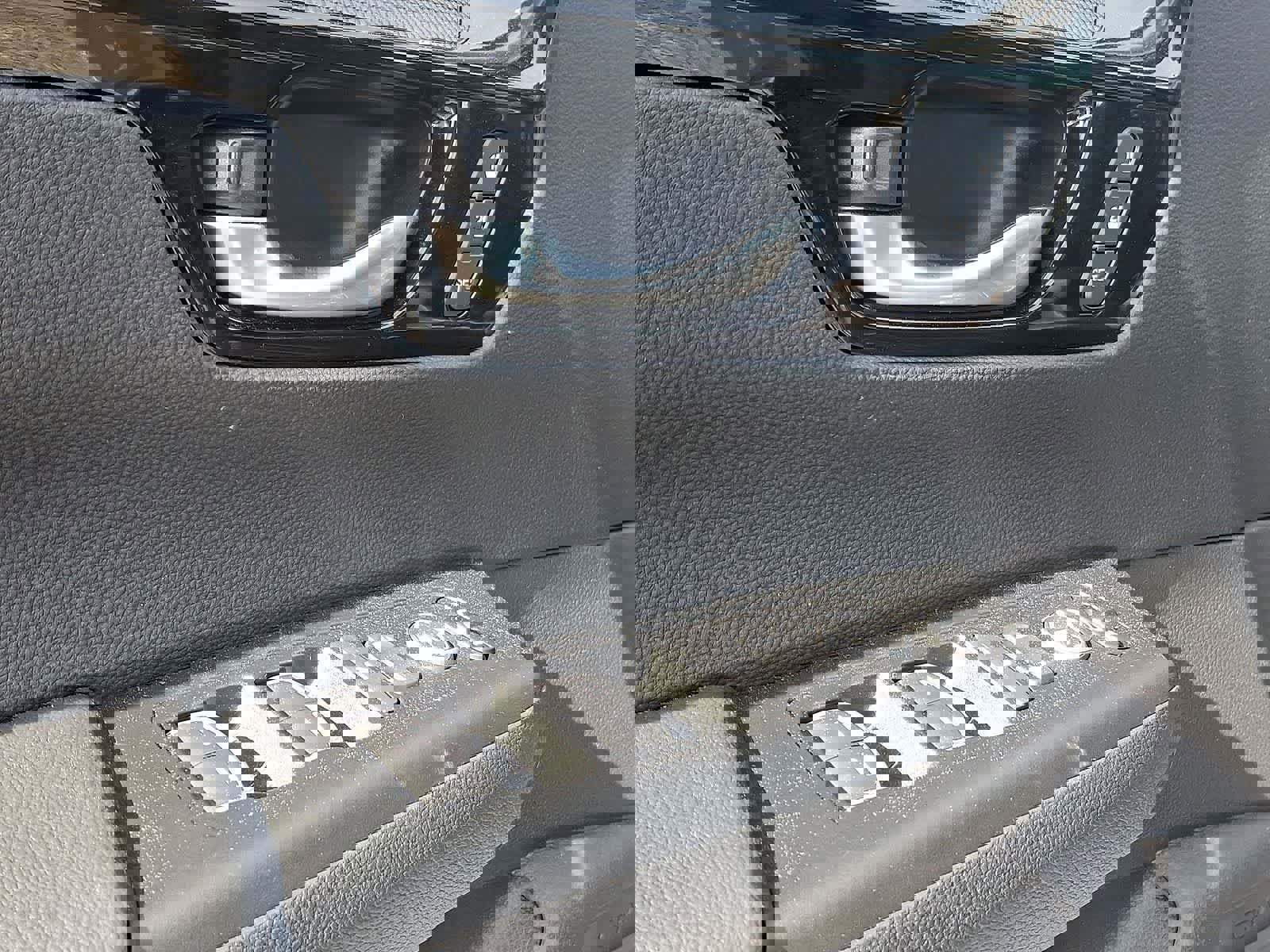 Used 2024 Honda CR-V Sport Touring image 30