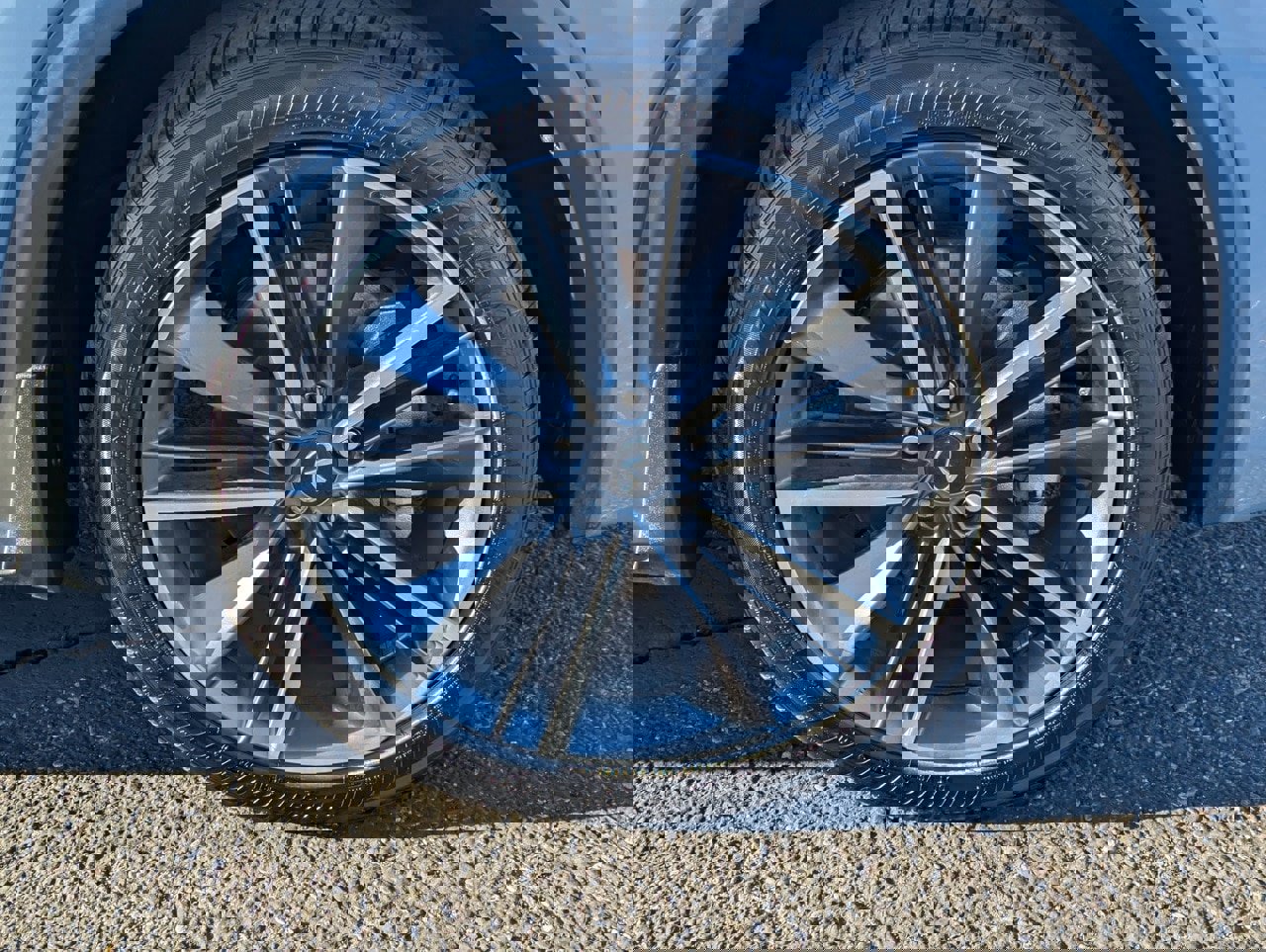 Certified 2025 INFINITI QX55 Luxe w/ Cargo Package image 9