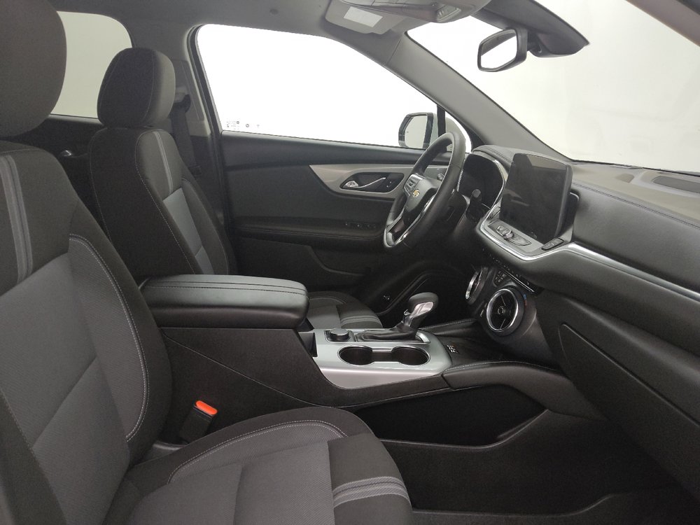 Used 2024 Chevrolet Blazer LT w/ Convenience Package FWD image 21