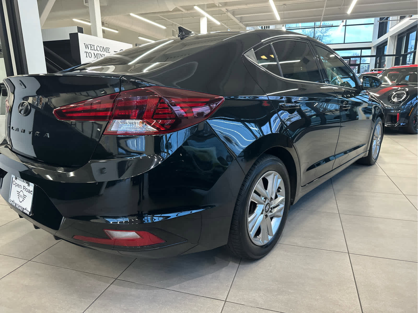 Used 2019 Hyundai Elantra Value Edition w/ Cargo Package image 6