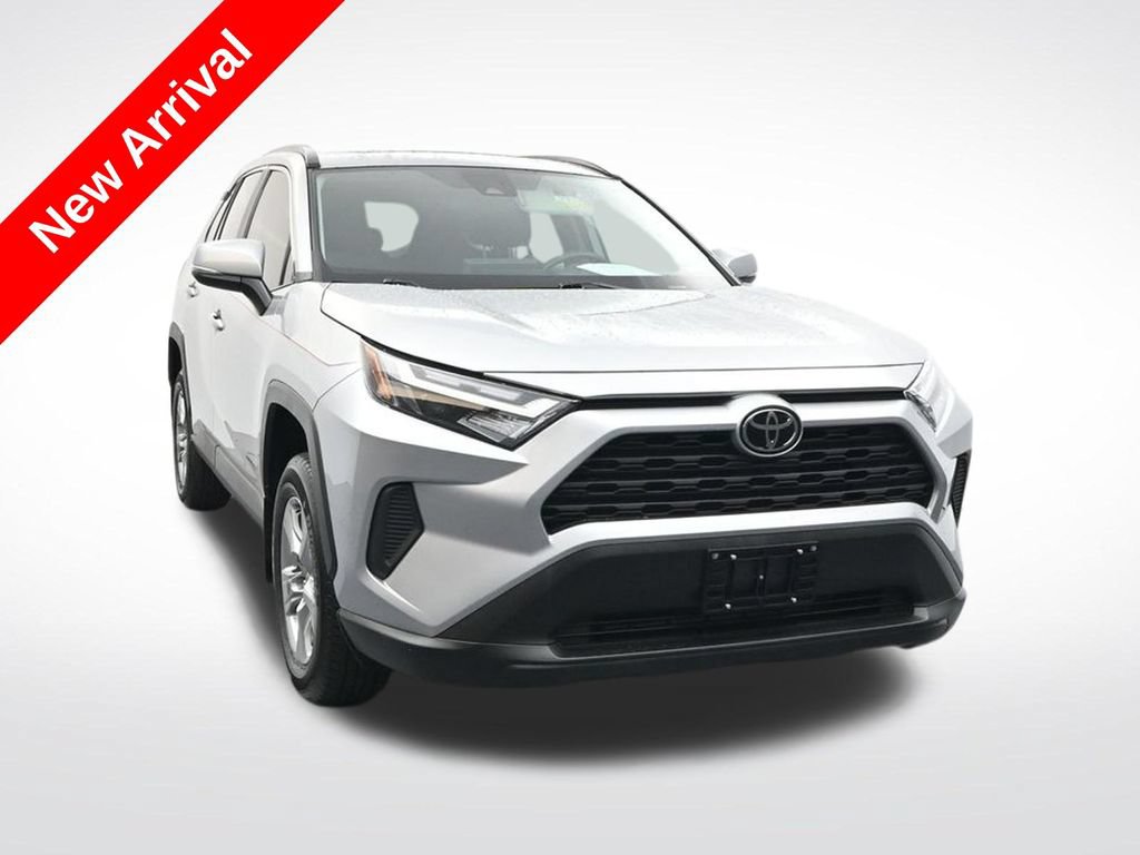 Used 2025 Toyota RAV4 XLE w/ Convenience Package FWD 360° Tour