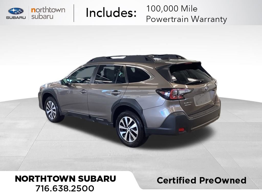 Used 2023 Subaru Outback Premium image 3