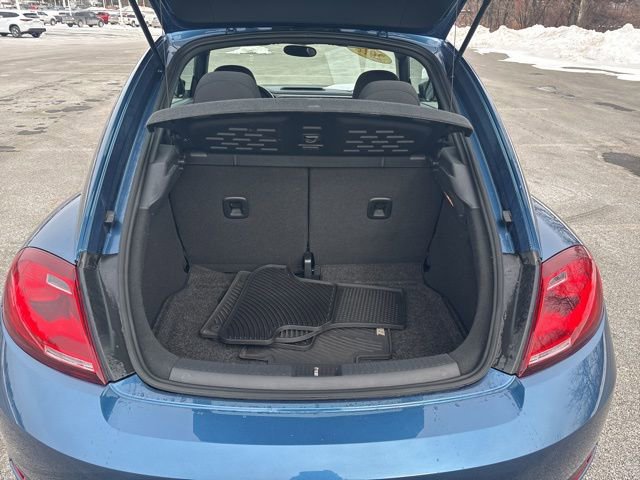 Used 2018 Volkswagen Beetle 2.0T S image 14