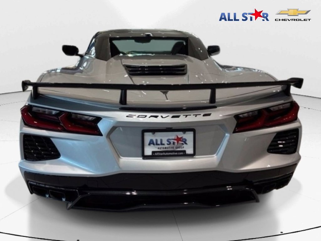 New 2027 Chevrolet Corvette Stingray Convertible w/ Z51 Performance Package RWD image 7