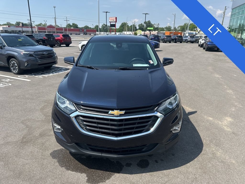 Used 2020 Chevrolet Equinox LT w/ Driver Convenience Package FWD image 2