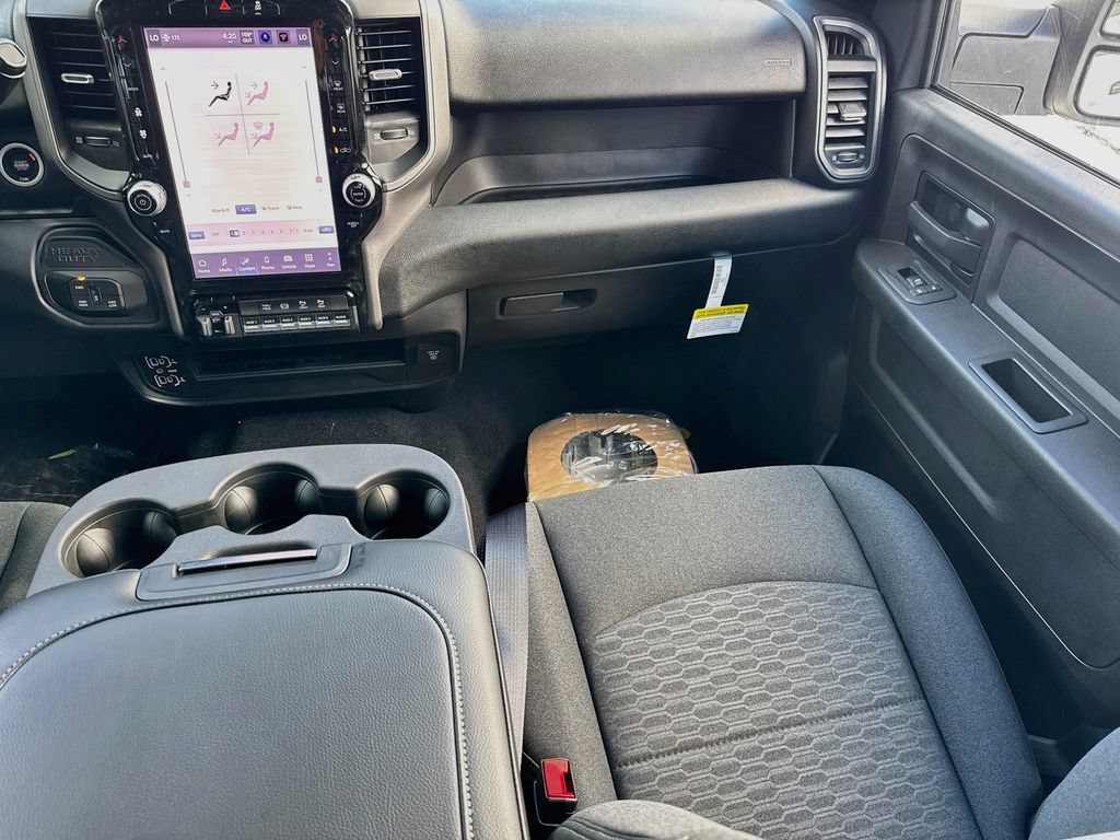 New 2026 RAM 3500 Tradesman AWD/4WD image 25