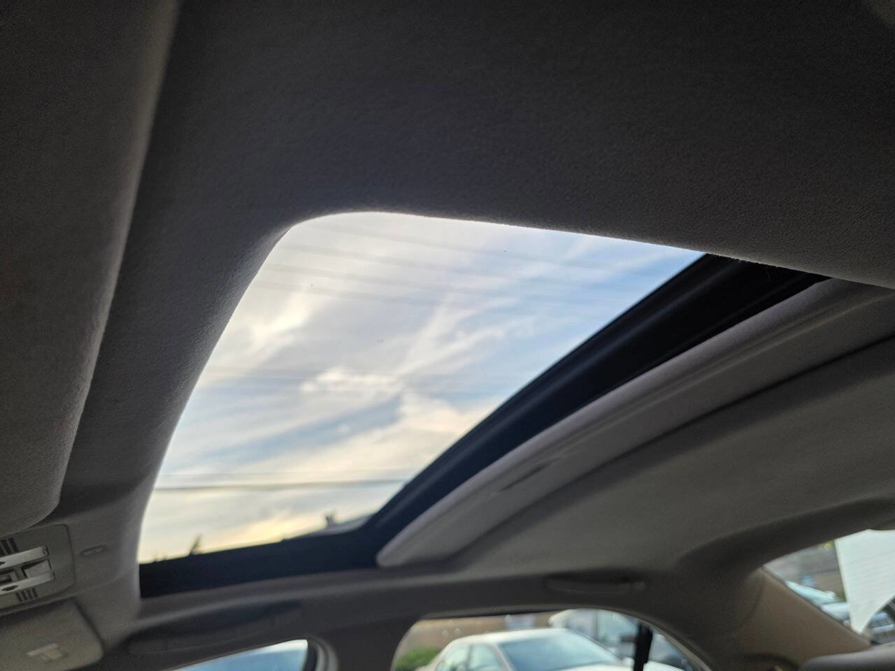 Used 2007 Acura RL AWD/4WD image 25