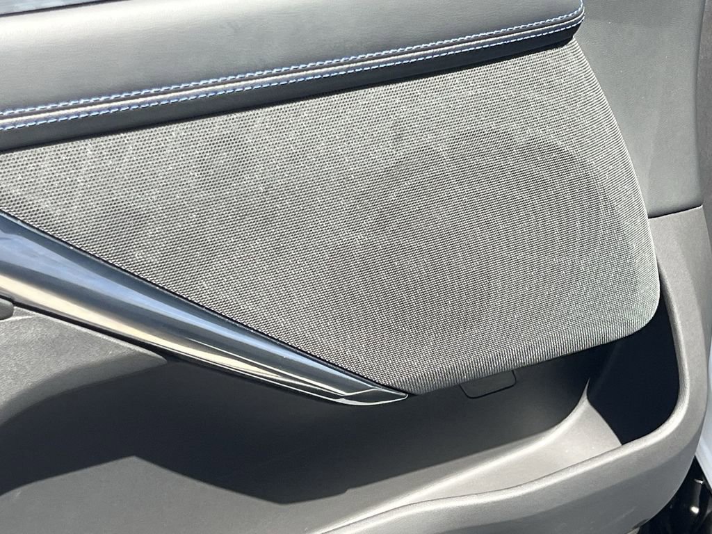 New 2026 Cadillac Escalade IQ Sport 1 w/ LPO, ONYX Package image 16