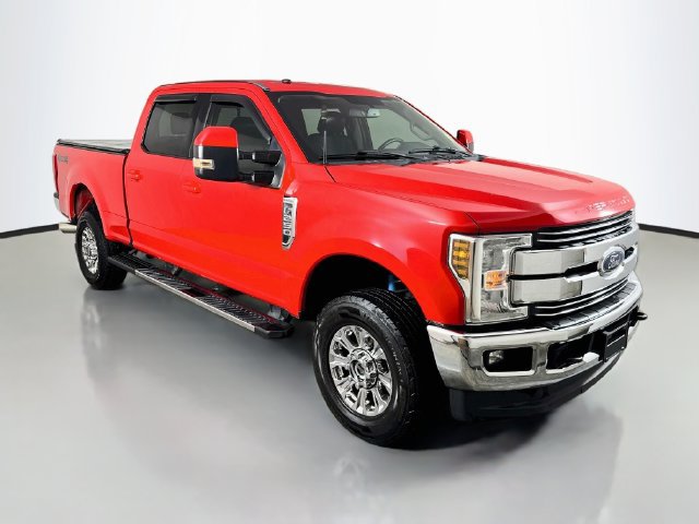 Used 2018 Ford F250 Lariat w/ Lariat Value Package AWD/4WD image 3
