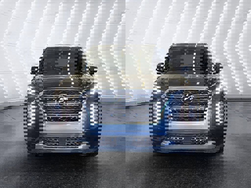 Used 2020 Hyundai Palisade Limited FWD image 2