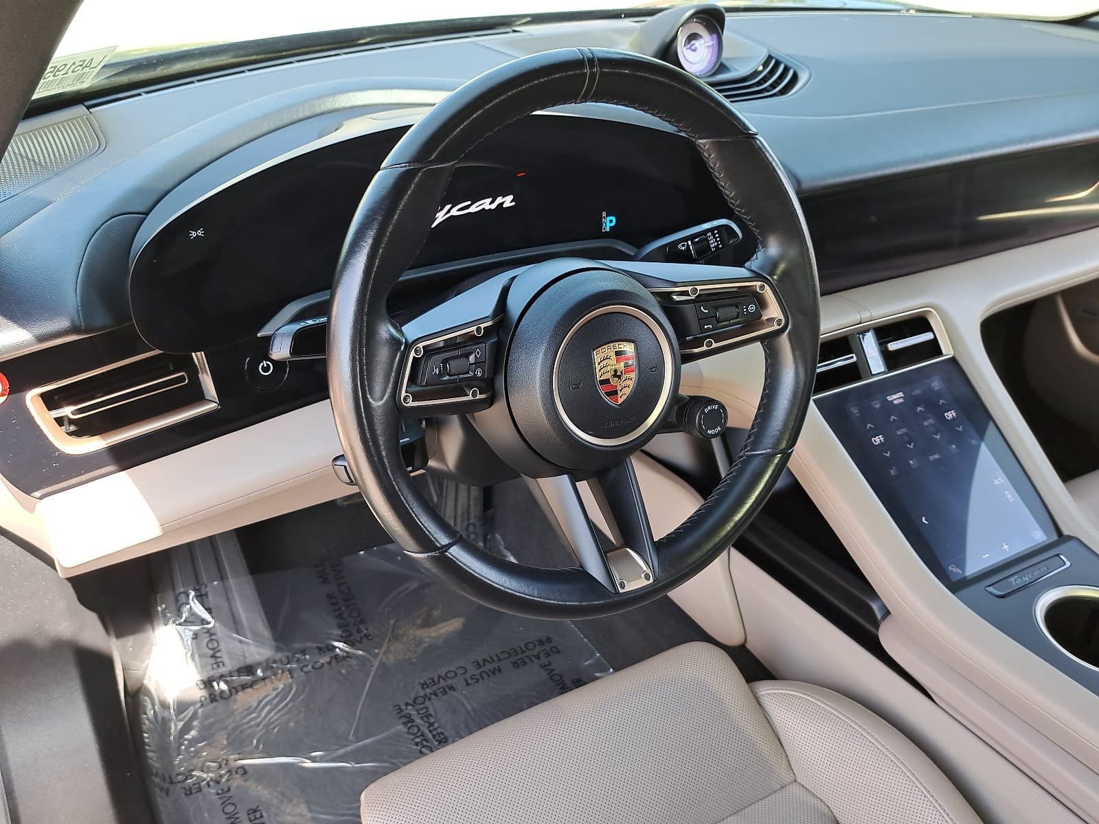 Used 2021 Porsche Taycan 4S AWD/4WD image 18