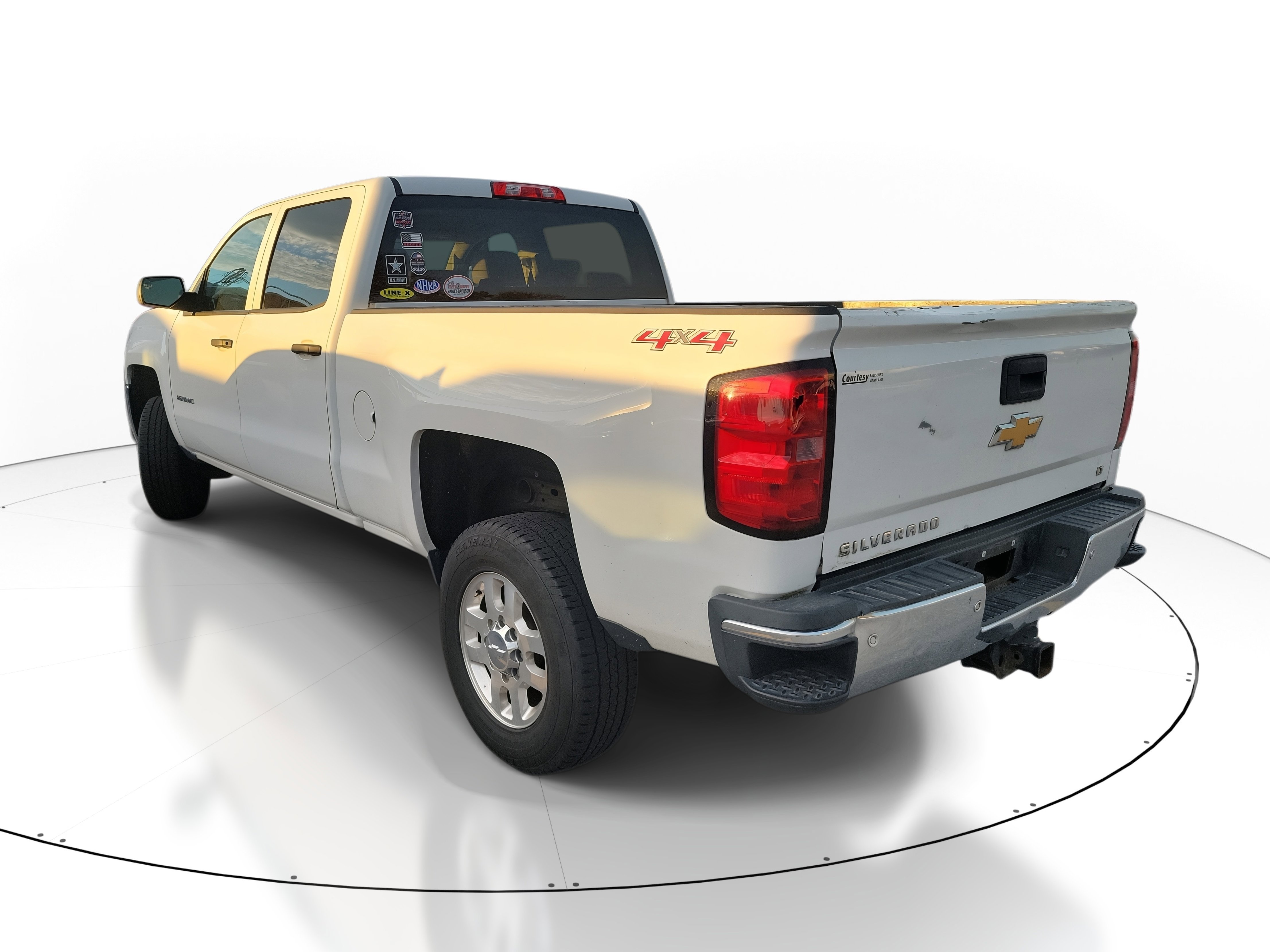 Used 2015 Chevrolet Silverado 2500 LT w/ LT Convenience Package image 6