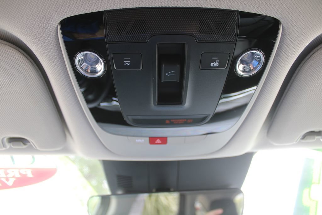 Certified 2024 Kia Sorento SX image 62