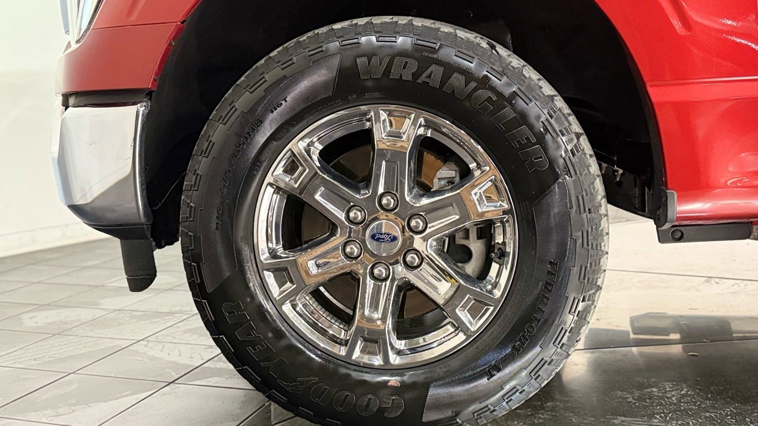 Used 2023 Ford F150 Lariat image 17