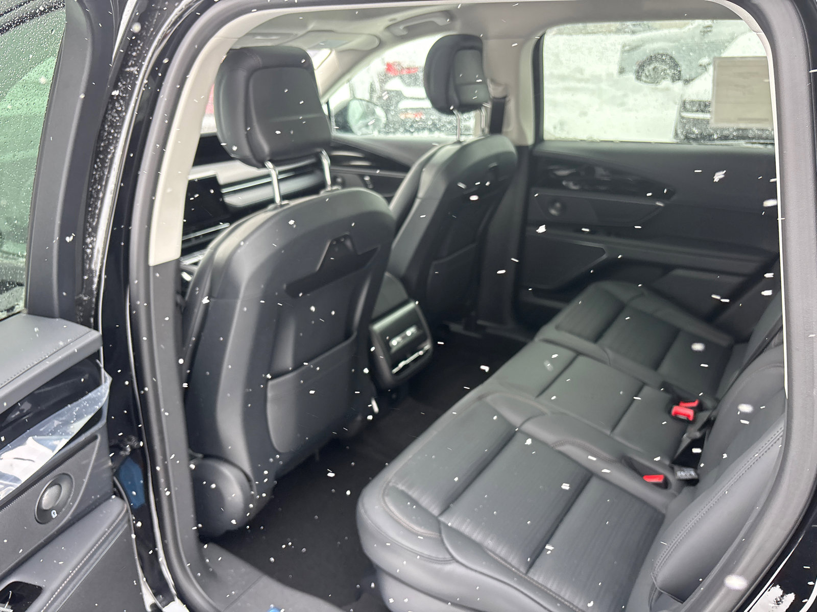 New 2026 Lincoln Nautilus Reserve AWD/4WD image 28