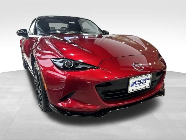 New 2026 MAZDA MX-5 Miata Club w/ Interior Package RWD image 6