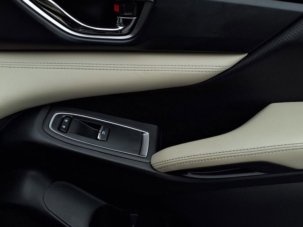 Used 2023 Subaru Ascent Limited image 23