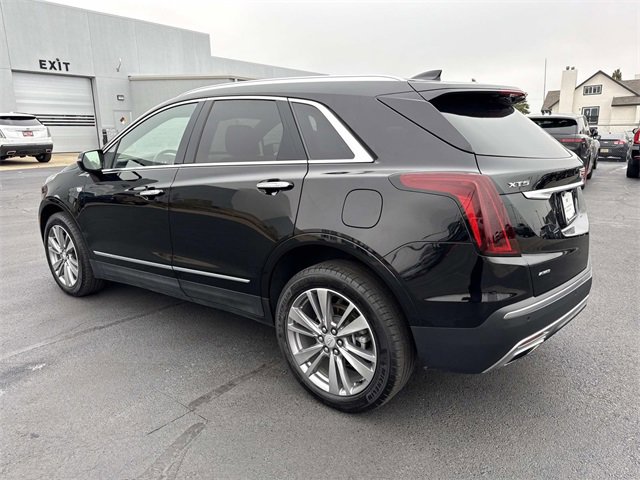 Used 2024 Cadillac XT5 Premium Luxury image 2