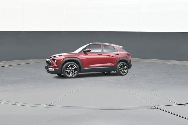 Used 2025 Chevrolet TrailBlazer LT w/ LT Cold Weather Package image 55