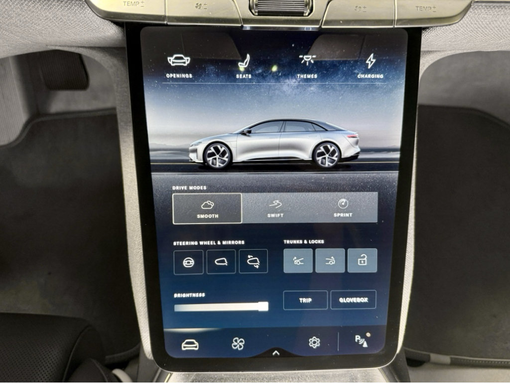 Used 2023 Lucid Air Touring AWD/4WD image 9
